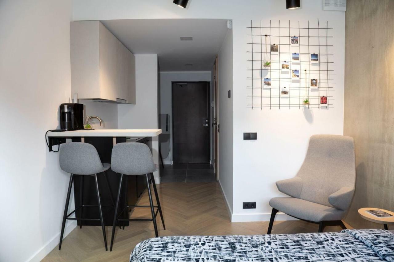 Estonian Design Flat Next To Old Town Lägenhet Tallinn Exteriör bild